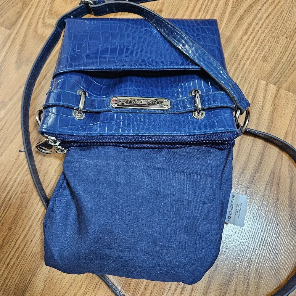Liz Claiborne ‘Snap To It’ Crossbody Embossed Croc Faux Leather Bag - Picture 12 of 16